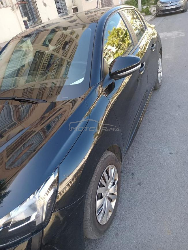 Peugeot 208 Essence Manuelle 2022 à Casablanca