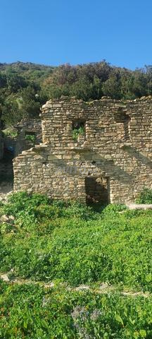 جماعة سوق القديم إقليم تطوان تبعد عن تطوان بـ 15 كلم