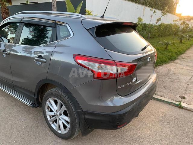 Nissan Qashqai - 2
