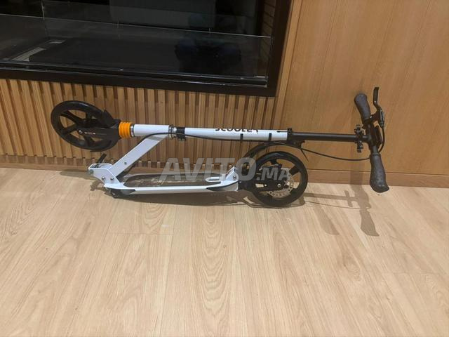 سكوتر أطفال قوي وخفيف مستعمل قليل - 2