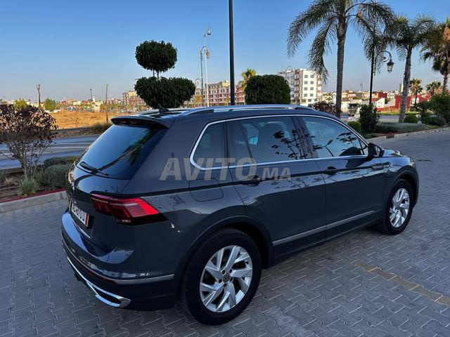 VW Tiguan 2.0 TDI Elegance Highline - 2