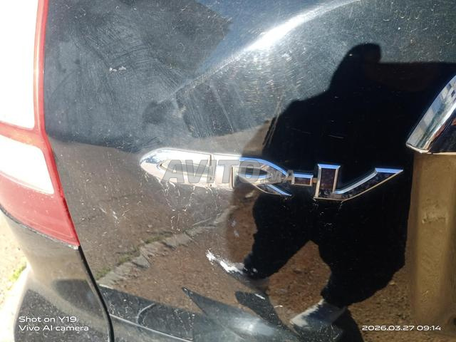 Honda CR-V Diesel Manuelle 2010 à Meknès - 2