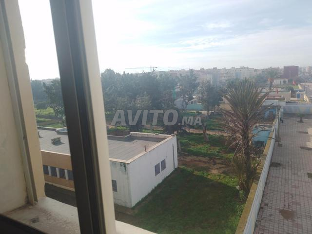 استوديو فارغ بمساحة 60 متر مربع في حي الفجر