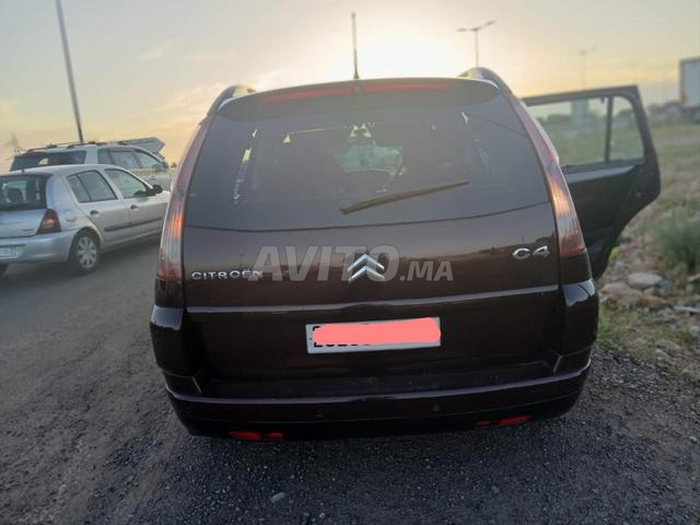 Citroën C4 Diesel Automatique 2008 à Dcheira - 2