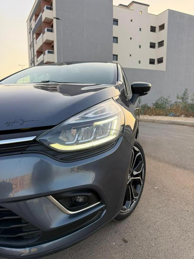 Renault Clio Diesel Manuelle 2021 à Temara