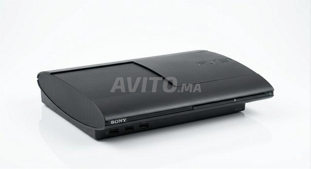 Très bon, deuxième manette mais elle est légère - 2