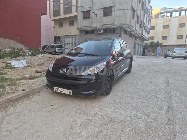 Peugeot 207 Essence Manuelle 2009 à Tanger - 2