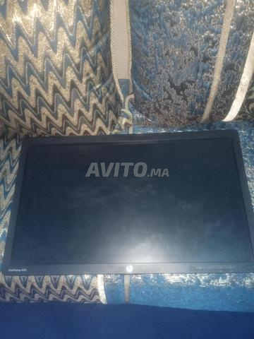 Écran HP 21 pouces, encore propre