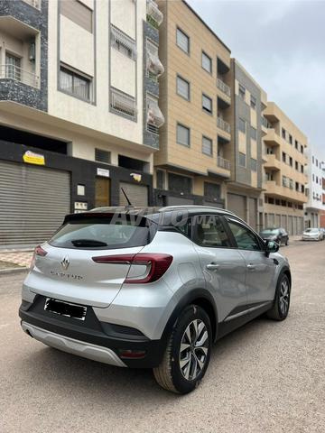 RENAULT CAPTURE 2021 1er main - 2