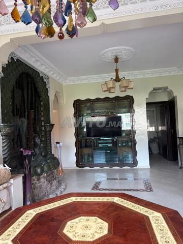 شقة للبيع بمساحة 200 متر مربع في الدار البيضاء