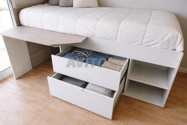 سرير مرتفع بمكتب و أدراج و مكان للعب و مرتبة - 2