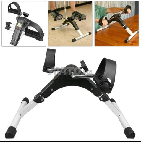 جهاز رياضي يساعد كبار السن على تمرين الأرجل - 2