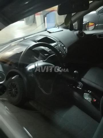 Ford Fiesta - 2