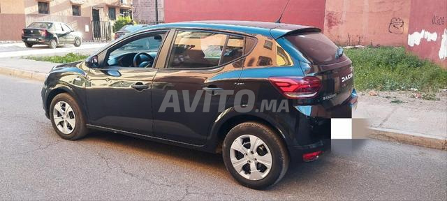 داسيا سانديرو بنزين يدوية 2022 في مراكش - 2