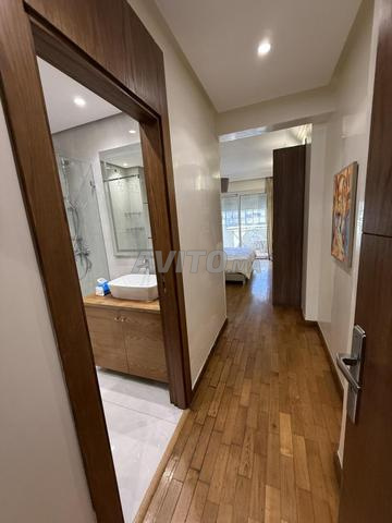 شقة للبيع بـ شارع عبد اللطيف بن قدور 3 غرف - 2