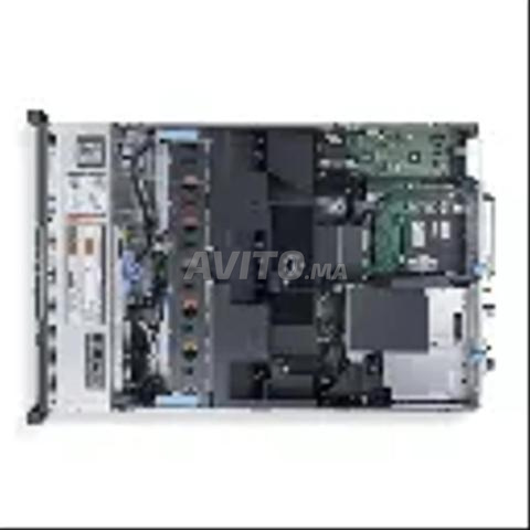 خادم Dell PowerEdge R730 مجدد - 2
