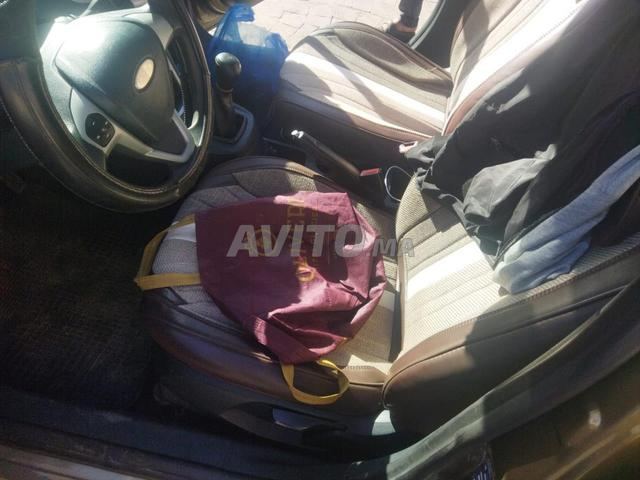 فورد فييستا - 2