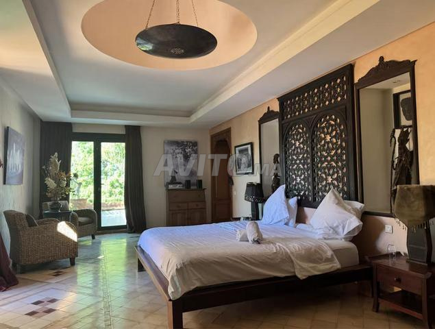 Villa contemporaine avec piscine privée - 2