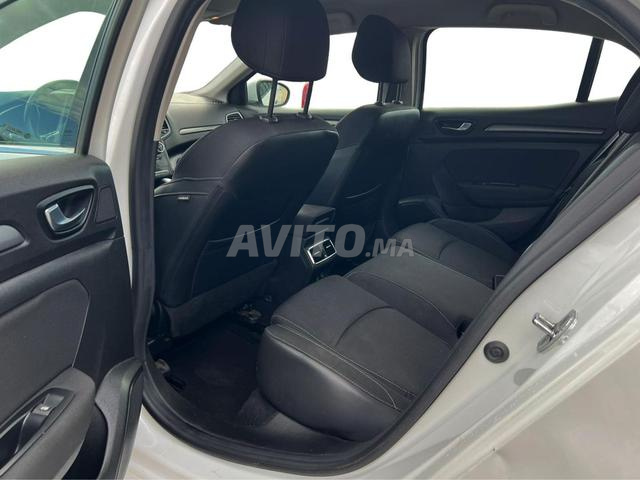 Renault Megane Diesel Automatique 2021 à Agadir - 2