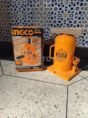 Levier de camion 30 tonnes