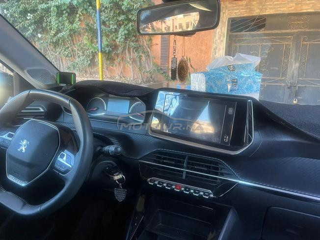 Peugeot 208 Diesel Manuelle 2023 à Marrakech