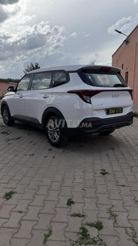 كيا كارينز - 2