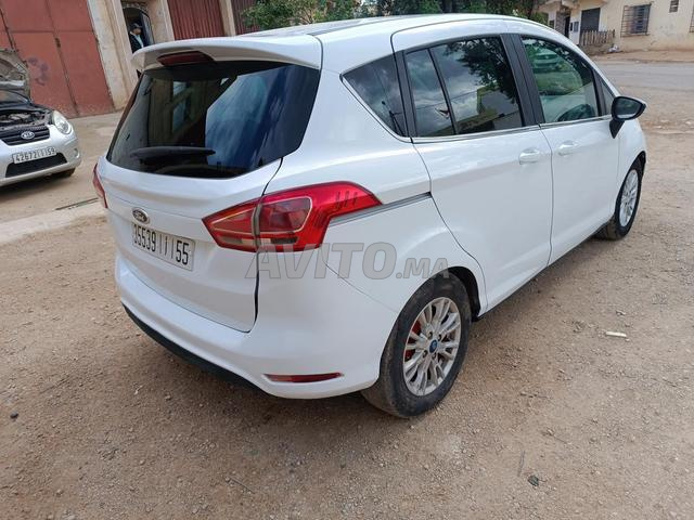 فورد بوماكس إصدار أساسي