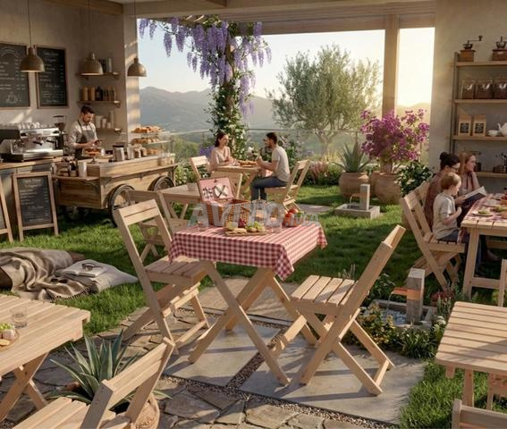 طاولة قابلة للطي من الخشب الطبيعي مع كرسيين