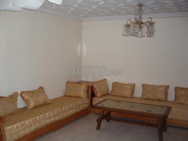 Belle maison 2 étages et garage à Sidi Bernoussi