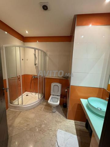 Appartement à louer 240 m² à Rabat