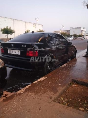 BMW Série 3 Essence Manuelle 1995 à Rabat - 2