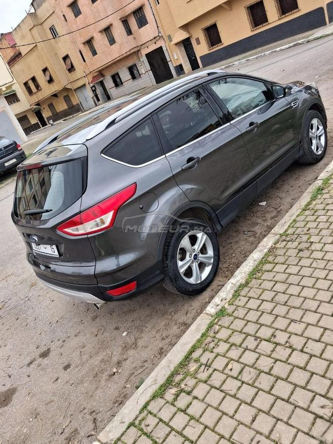 Ford Kuga model moi 12/2016 a vendre rabat 