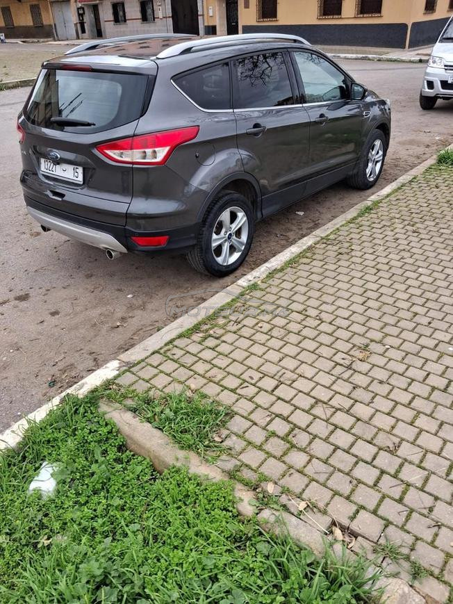 Ford Kuga model moi 12/2016 a vendre rabat 