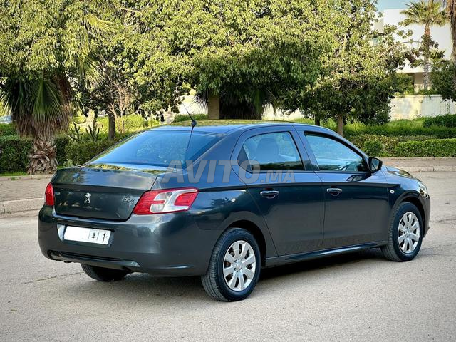 Peugeot 301 Essence excellent état - 2