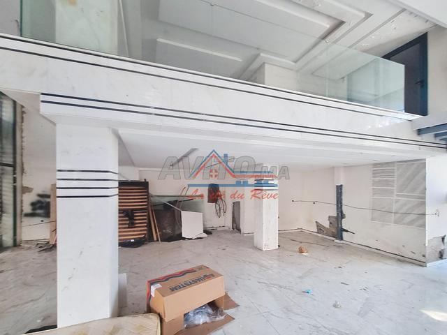 À Louer – Local Commercial en Angle – Masira Rabat