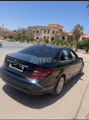 مرسيدس-بنز 220 ديزل يدوية 2009 في وجدة - 2