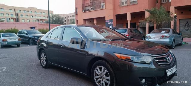 هوندا أكورد بوس - 2