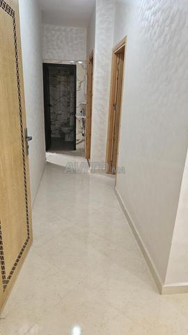 شقة فاخرة مشمسة مجهزة قرب الجامعة UEMF - 2