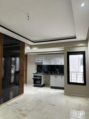 استوديو للإيجار بالدار البيضاء - 2