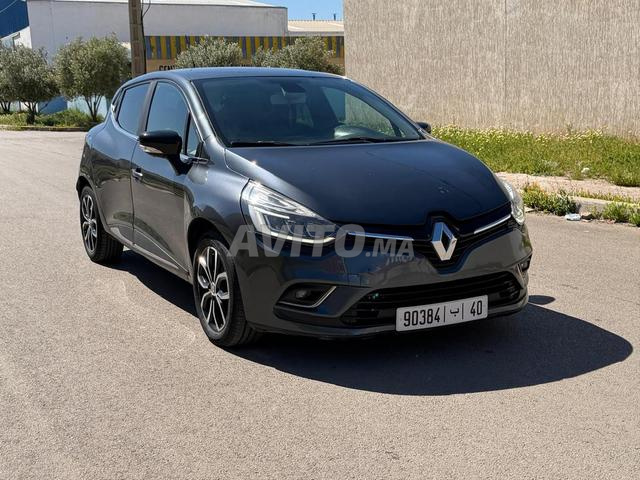 Renault Clio 4 vitesse automatique - 2