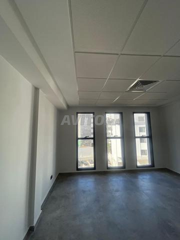 A louer plateau bureau Moulay Youssef - 2