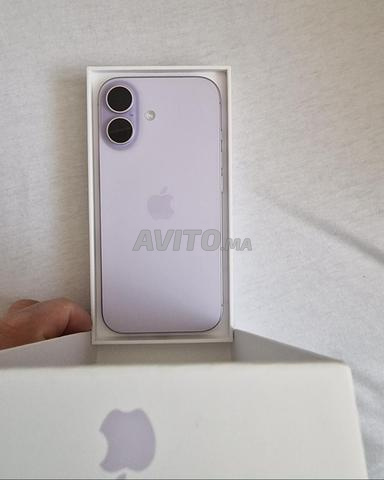 iPhone 17 en excellent état comme neuf - 2