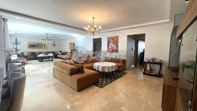 BOU-OU-1016 - Appartement à vendre à Victoria - 2