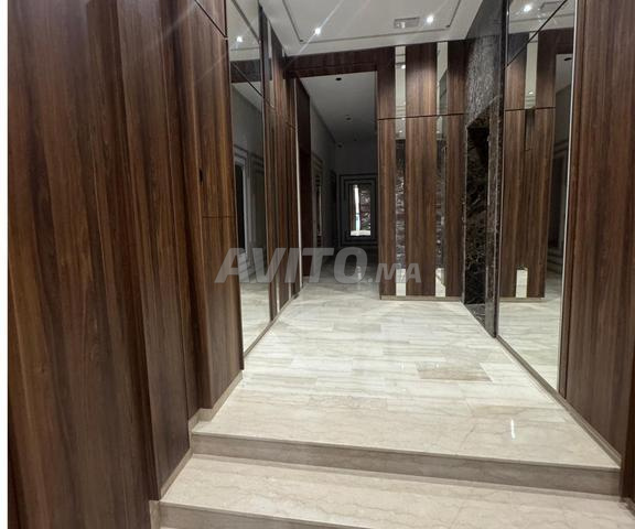 استوديو للإيجار 40 متر مربع بالدار البيضاء