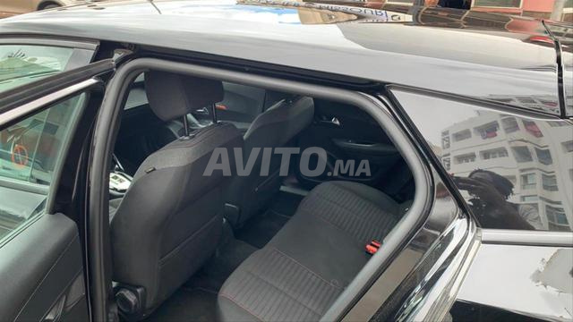 Peugeot 2008 Diesel Automatique 2023 à Casablanca - 2