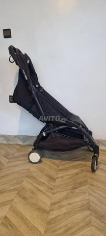 عربة أطفال YOYO سوداء
