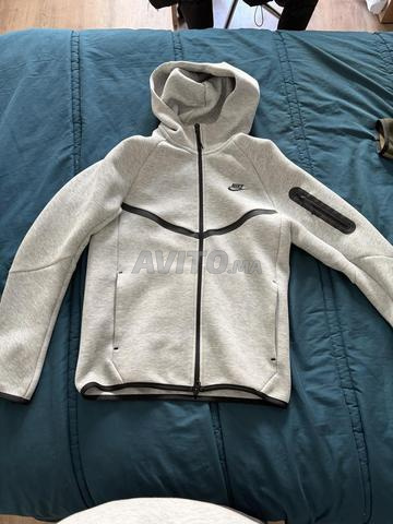 2 Nike Tech Fleece (hoodie et pantalon) - 2