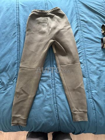 2 Nike Tech Fleece (hoodie et pantalon) - 2