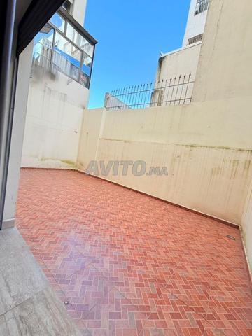 شقة للإيجار 108 متر مربع بالدار البيضاء - 2