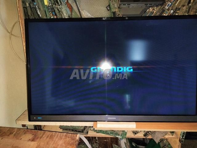 TV LED Grandig 40 - 2